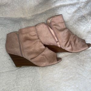 Tan Suede Open toe, wedged, bootie